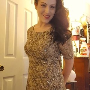 Chris McLaughlin quarter Sleeve Sequined Mini Dress 10